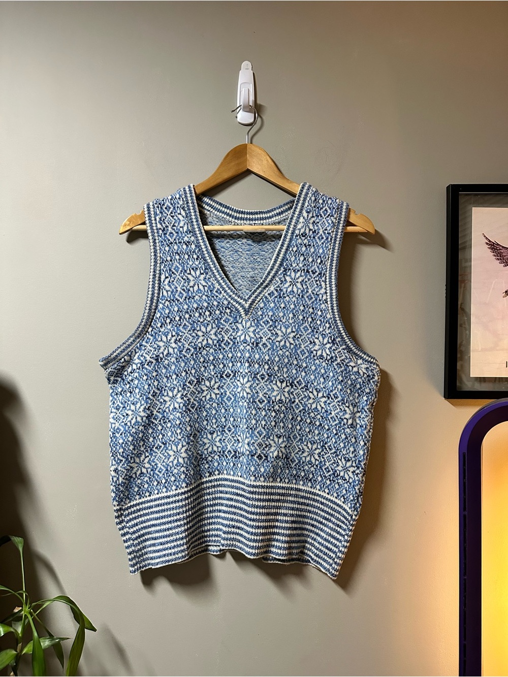 Vintage Codewell Blue Patterned Knit V-Neck Sweater Vest